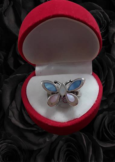 Shell Butterfly Ring